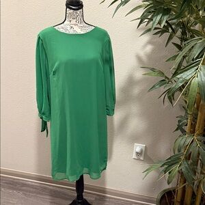 New York & Company Emerald Green Long-Sleeve Shift Dress